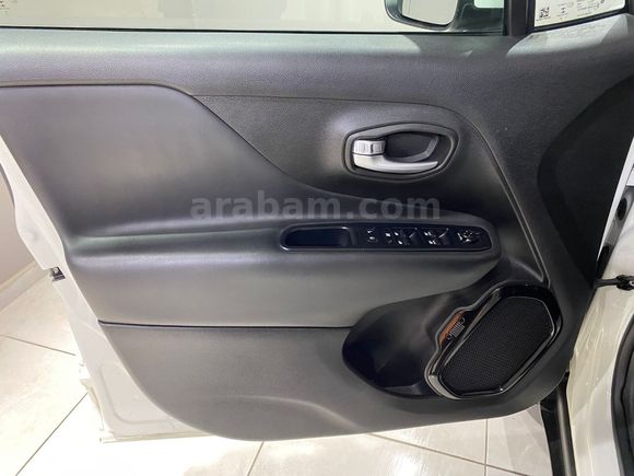 otomobil Jeep Renegade 1.6 L MultiJet II 4x2 Night Eagle DDCT