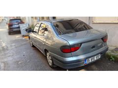 Sahibinden Renault Megane 1.6 Klimali Alize paket 1999 Model