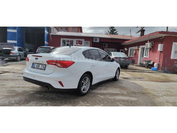 Sahibinden Ford Focus 1.5 Ti-VCT Trend X 2021 Model