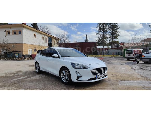 Sahibinden Ford Focus 1.5 Ti-VCT Trend X 2021 Model