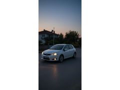 Sahibinden Toyota Auris 1.4 D-4D Comfort Plus 2011 Model