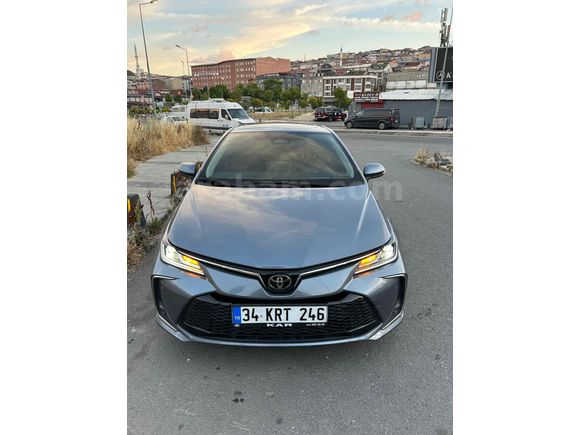 SAHİBİNDEN TEMİZ TOYOTA COROLLA İÇİNDE SİGARA İÇİLMEMİŞ MUAYENESİ YENİ YAPILDI