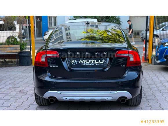 MUTLU OTOMOBİLDEN İSVEÇ TANKI S60 1.6 180 BG R-DESİNG