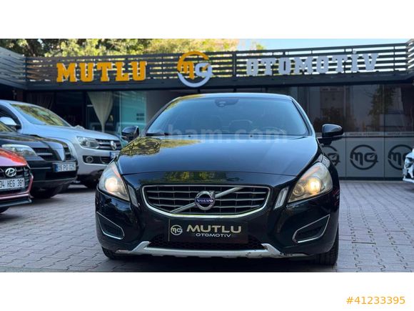 MUTLU OTOMOBİLDEN İSVEÇ TANKI S60 1.6 180 BG R-DESİNG