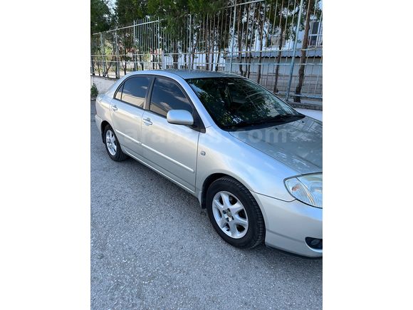 Memurdan Temiz Toyota Coralla 2007 Model 
