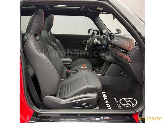 2025 MINI COOPER JCW+CAM TVN+HEAD UP+360+HARMAN+MASAJ+ISITMA+KEY