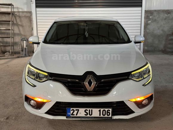 Sahibinden Renault Megane 1.5 Blue DCI Touch 2020 Model 