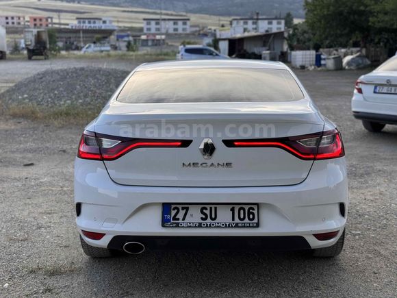 Sahibinden Renault Megane 1.5 Blue DCI Touch 2020 Model 