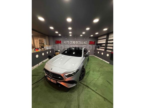 Sahibinden Mercedes - Benz A 200 AMG sedan 2025 Model imzalı seri 