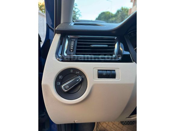 2015 Skoda Rapid Spaceback 1.4 TDI DSG | Değişensiz | 2. Sahibinden