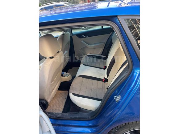 2015 Skoda Rapid Spaceback 1.4 TDI DSG | Değişensiz | 2. Sahibinden