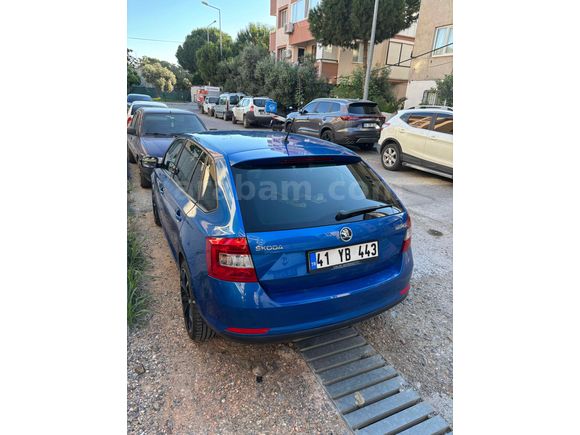 2015 Skoda Rapid Spaceback 1.4 TDI DSG | Değişensiz | 2. Sahibinden