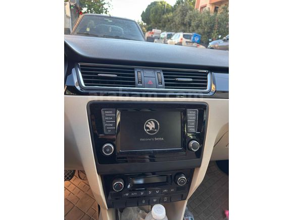 2015 Skoda Rapid Spaceback 1.4 TDI DSG | Değişensiz | 2. Sahibinden