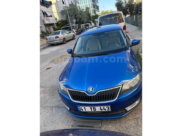 2015 Skoda Rapid Spaceback 1.4 TDI DSG | Değişensiz | 2. Sahibinden