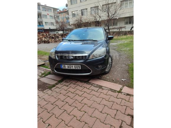 SATILIK DOLU DOLU FOCUS 2.5