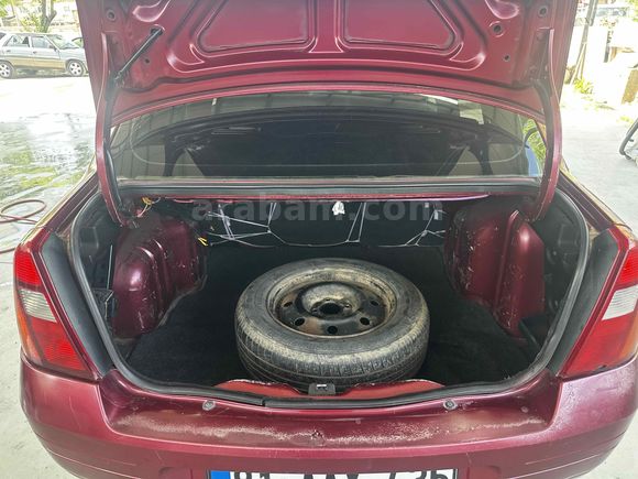 Sahibinden Renault Clio 1.4 RNA 2001 Model Düzce