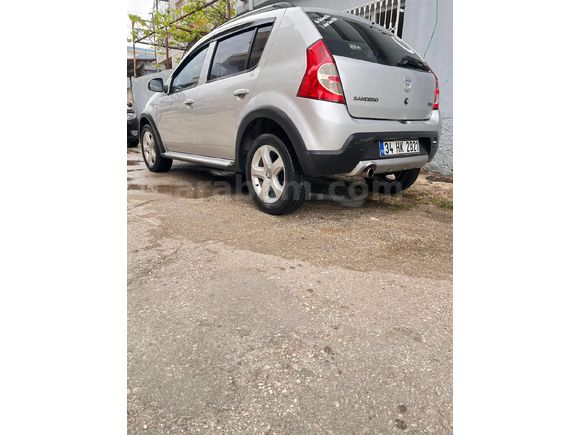 Sahibinden Dacia Sandero 1.5 dCi Stepway 2012 Model