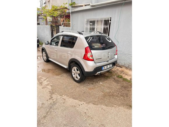 Sahibinden Dacia Sandero 1.5 dCi Stepway 2012 Model