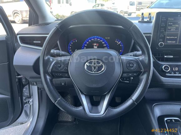 2022 COROLLA 1.5 DREAM