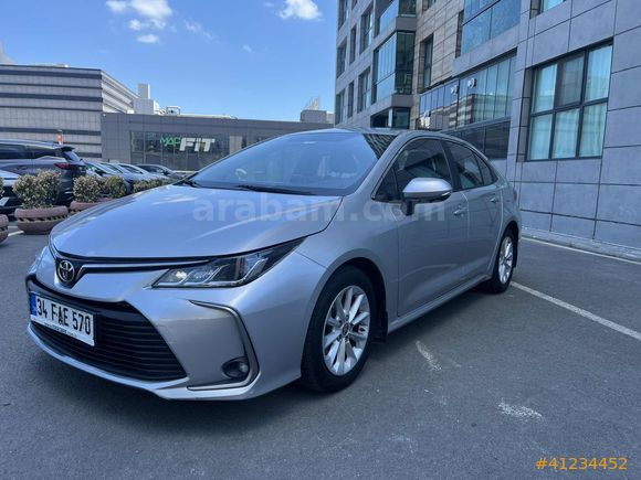 2022 COROLLA 1.5 DREAM