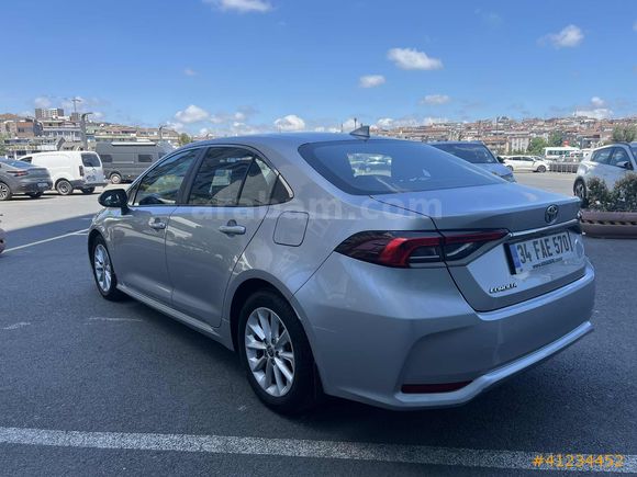 2022 COROLLA 1.5 DREAM
