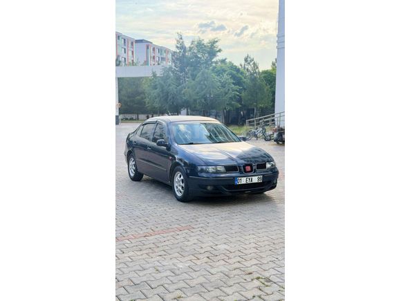 Sahibinden Seat Toledo 1.6 Signum 2000 Model 