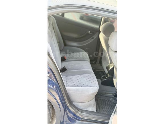 Sahibinden Seat Toledo 1.6 Signum 2000 Model 