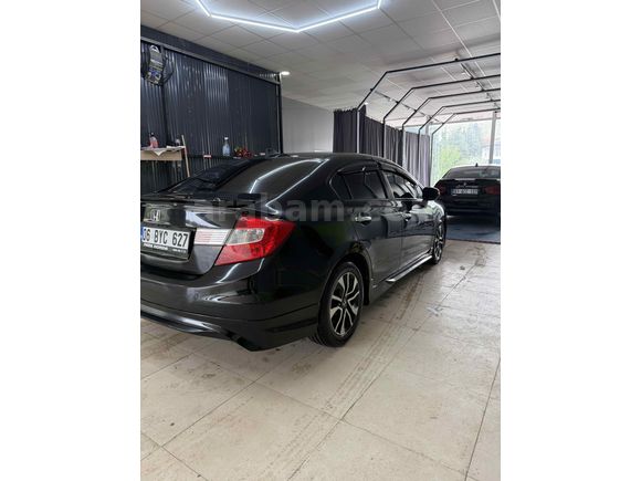 Sahibinden Honda Civic 1.6i VTEC Eco Elegance 2015 Model Ankara