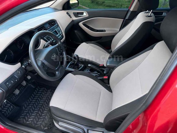 Sahibinden Hyundai i20 1.2 MPI Style 2014 Model 