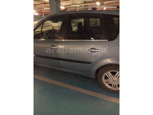 Sahibinden Renault Scenic 1.6 Privilege 2006 Model
