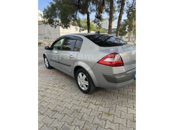 Sahibinden Renault Megane 1.5 dCi Dynamique 2004 Model 