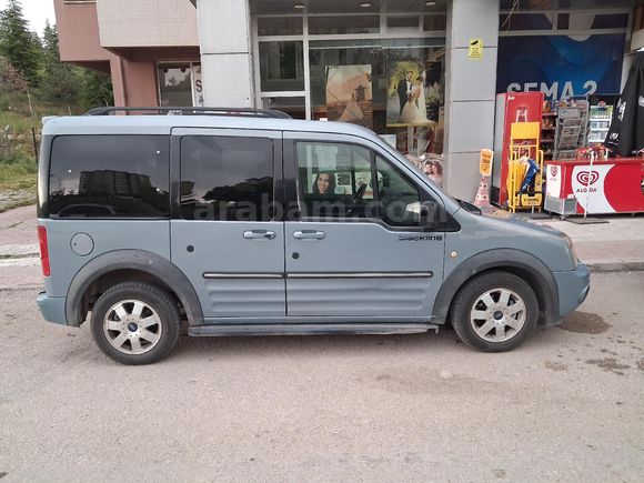 Sahibinden Ford Tourneo Connect 1.8 TDCI K210 S Blackline 2013 Model
