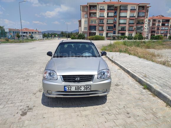 Sahibinden Hyundai Accent 1.5 CRDi Admire 2004 Model