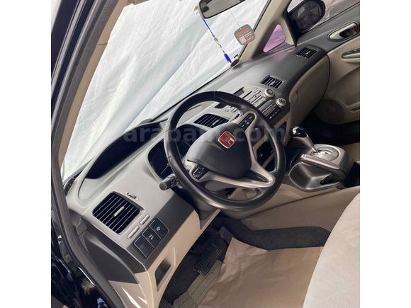Boyasız dusuk km otomatik
