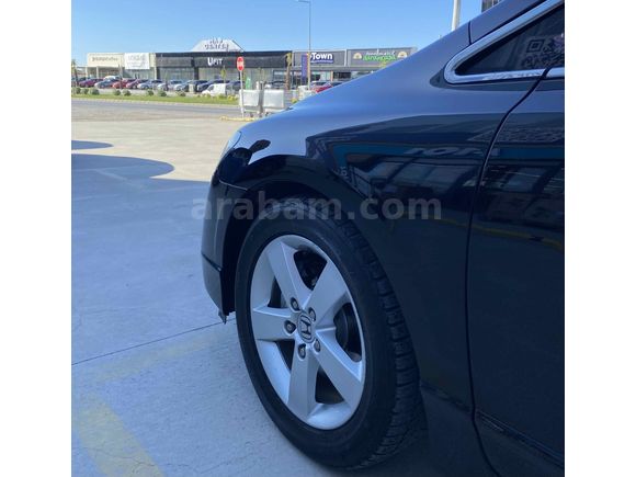 Boyasız dusuk km otomatik