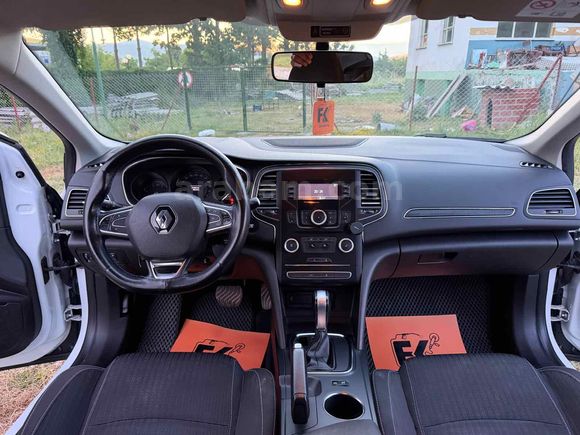 Sahibinden Mükemmel temizlikte Renault Megane 1.5 dCi Touch 2018 Model 