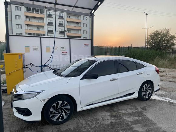 Sahibinden Honda Civic 1.6i VTEC Executive 2018 Model Mardin 86000km Beyaz