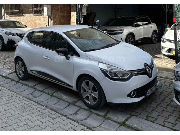 Galeriden Renault Clio 1.5 dCi Touch 2016 Model İstanbul