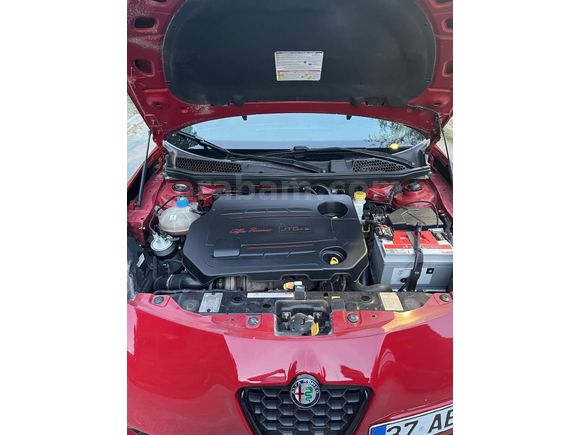 Sahibinden Alfa Romeo Giulietta 1.6 JTD Distinctive 2011 Model 