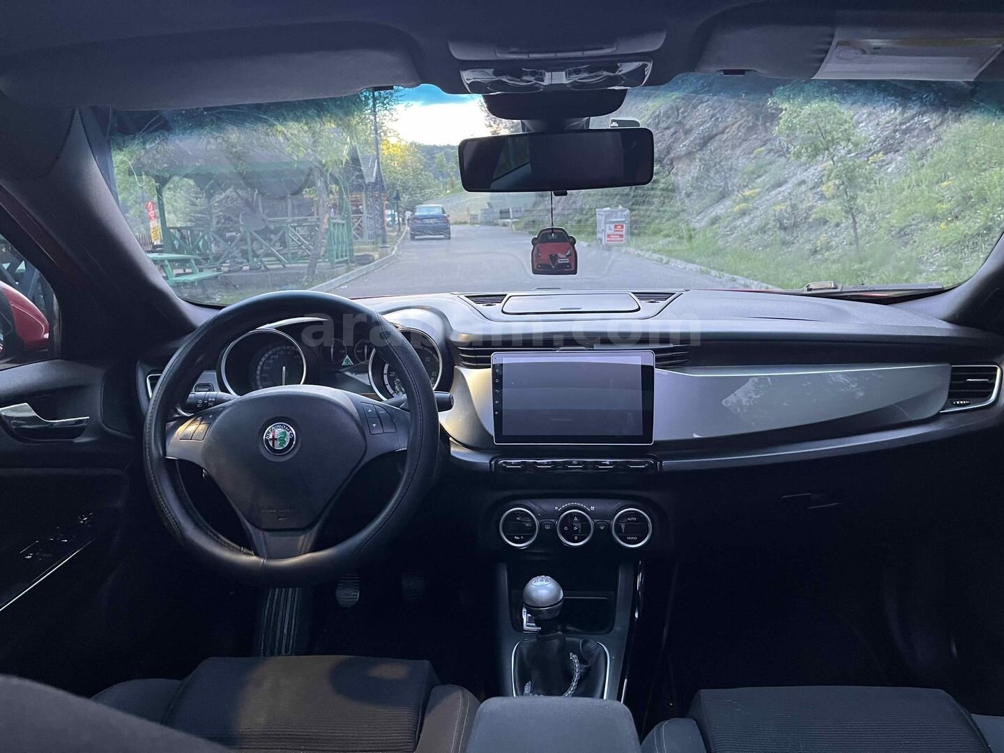 Sahibinden Alfa Romeo Giulietta 1.6 JTD Distinctive 2011 Model Kastamonu 247.000 km Kırmızı 7