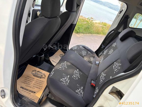 KENT 52 AUTO DA OTOMOBİL RUHSATLI