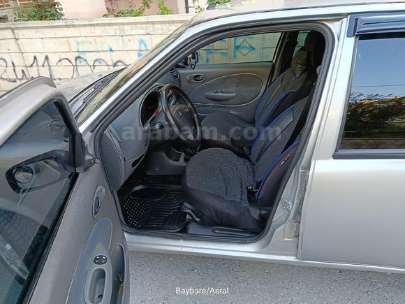 Sahibinden Ford Fiesta 1.4 Fun 2000 Model