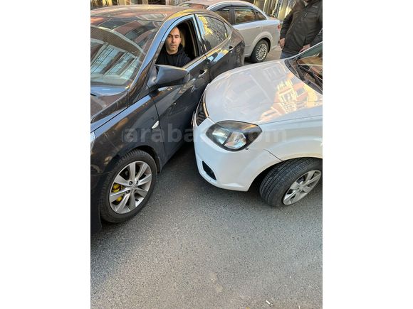 Sahibinden Kia Rio 1.5 CRDi Trend 2010 Model