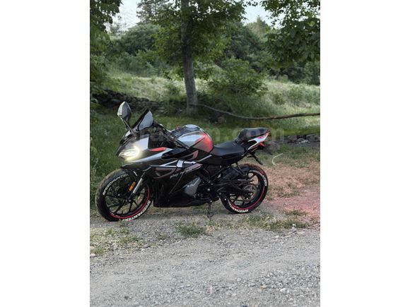 Sahibinden CFmoto 250SR 1800 km
 