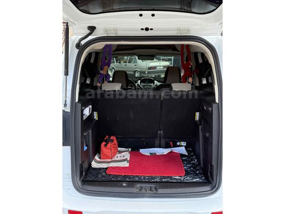 Sahibinden Ford Tourneo Courier 1.6 TDCi Titanium Plus 2016 Model 