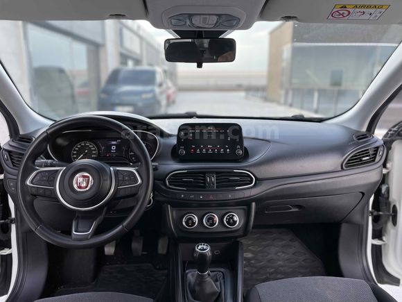 Sahibinden Fiat Egea 1.3 Multijet Easy Plus 2023 Model 
