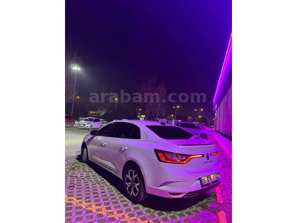 Sahibinden Renault Megane 1.3 TCe Joy 2022 Model 