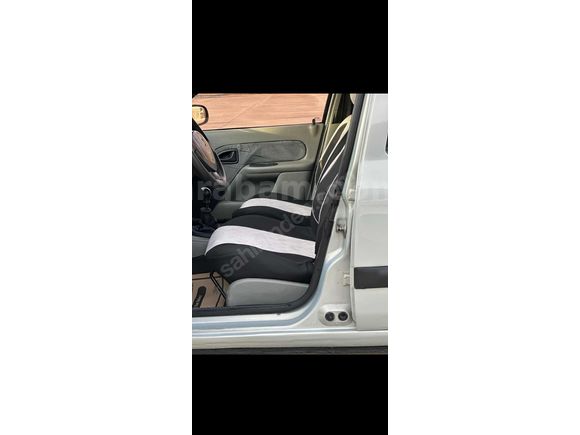 Sahibinden Renault Clio 1.4 Authentique 2004 Model