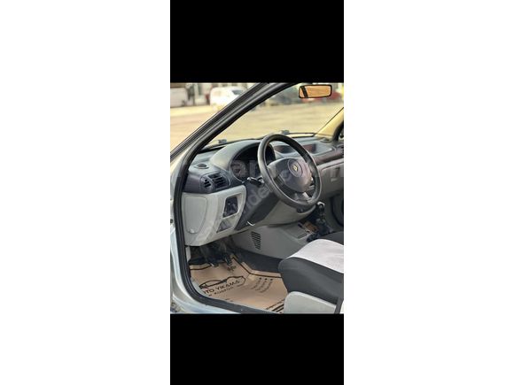 Sahibinden Renault Clio 1.4 Authentique 2004 Model