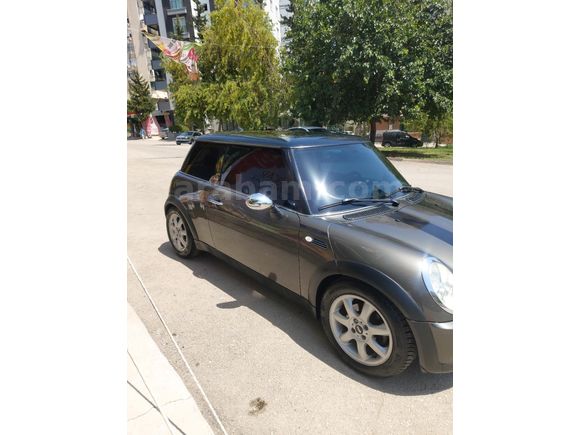 Sahibinden Mini Cooper 1.6 2006 Model  162.000 km Gri (metalik)